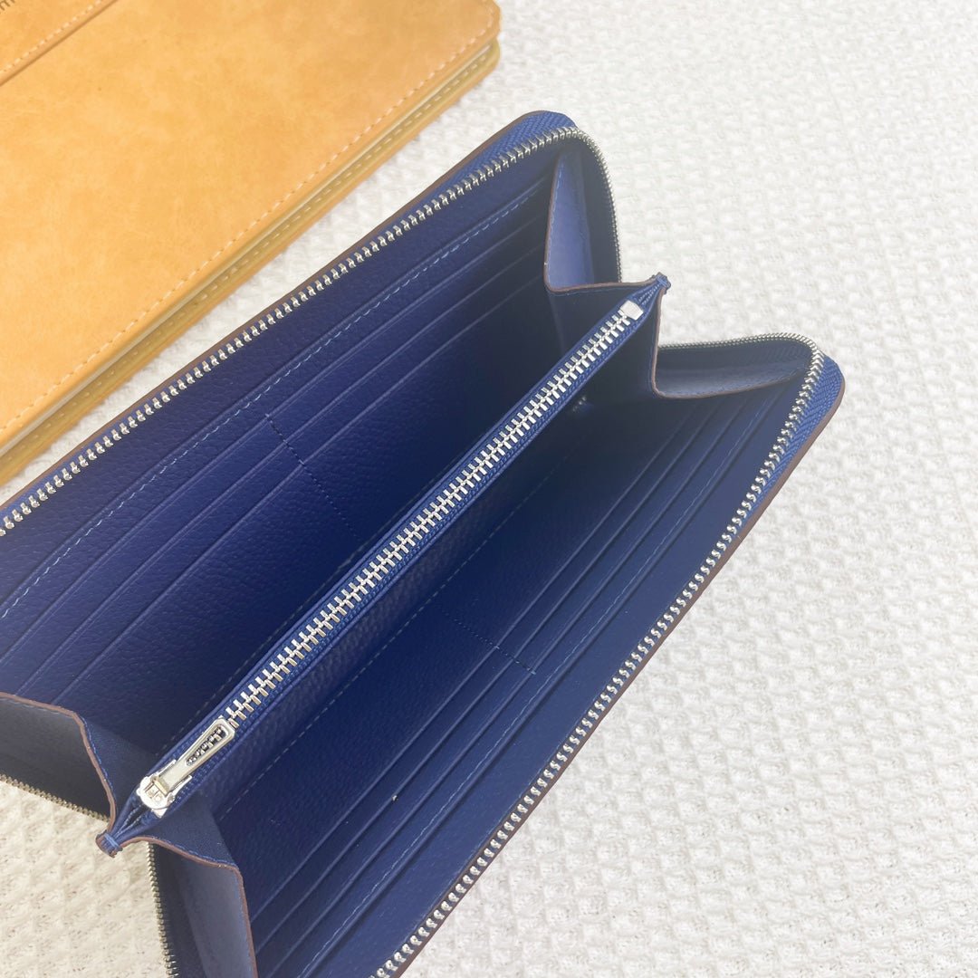 HERMES SILK'IN HOLED CLASSIC WALLET 20 COBALT GRAINED CALFSKIN - Image 3