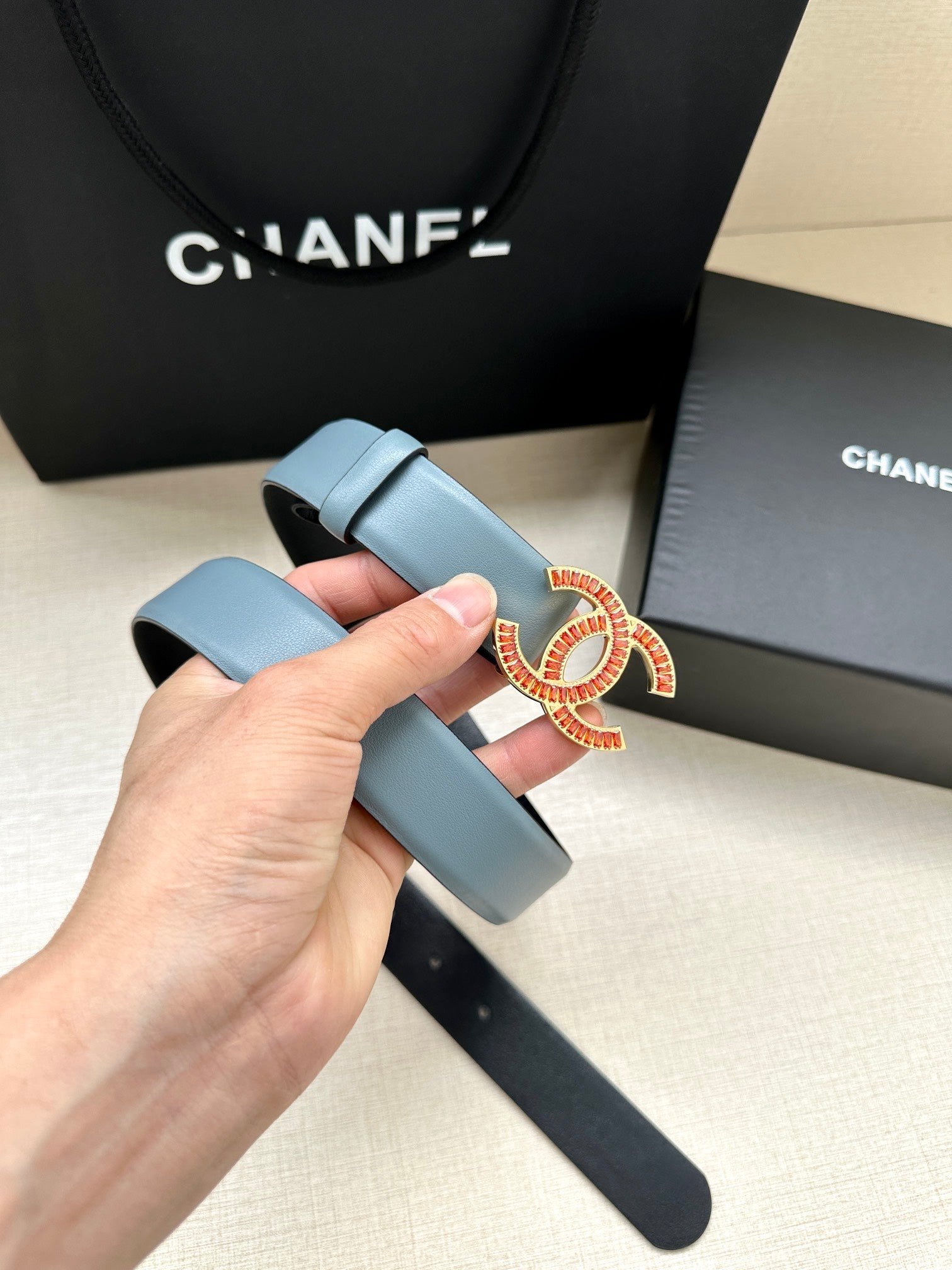 Chanel Grey Leather Crystal Belt - Image 6