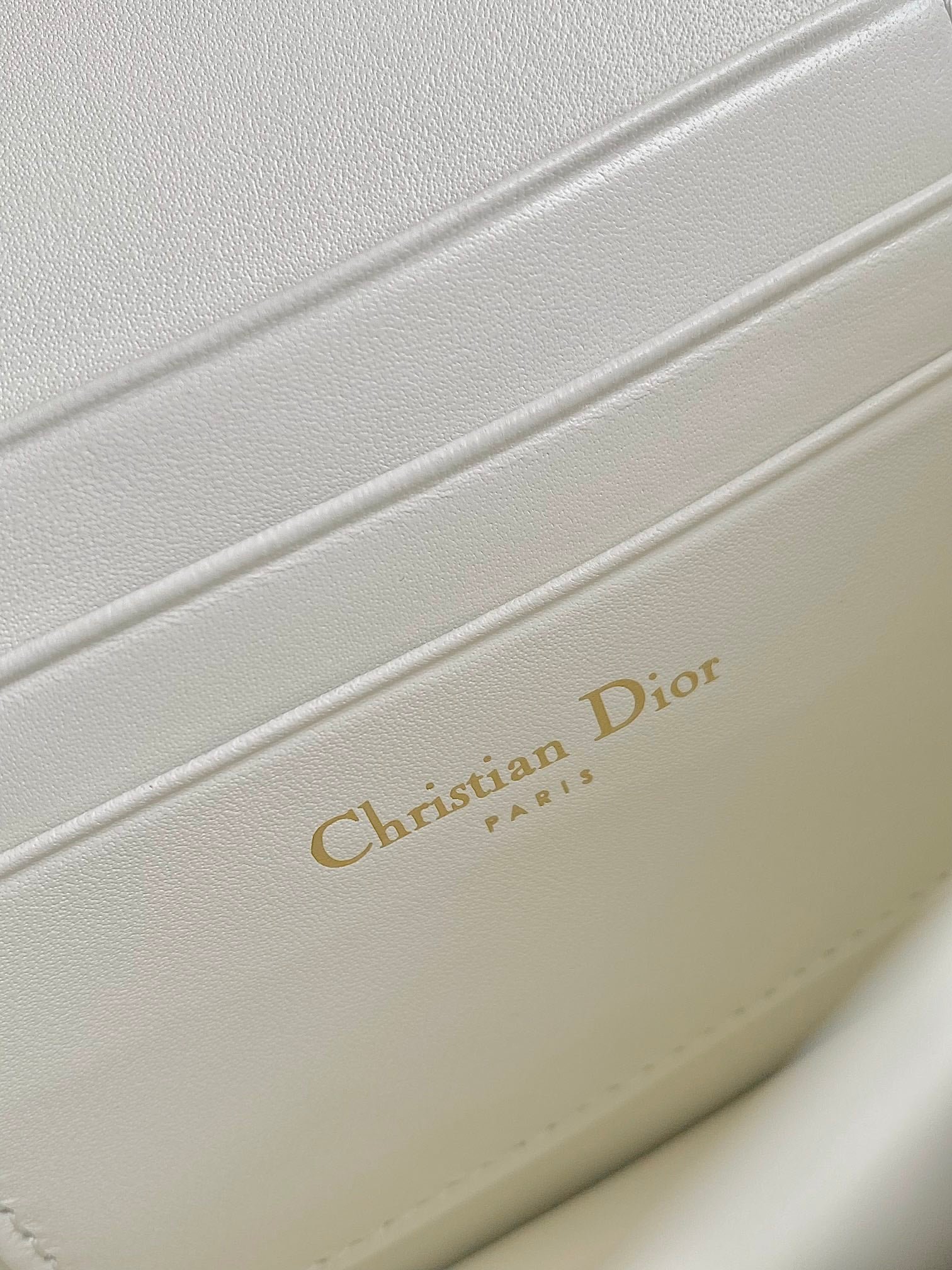 Dior Mini Chain 17 Calfskin Bag White - Image 6
