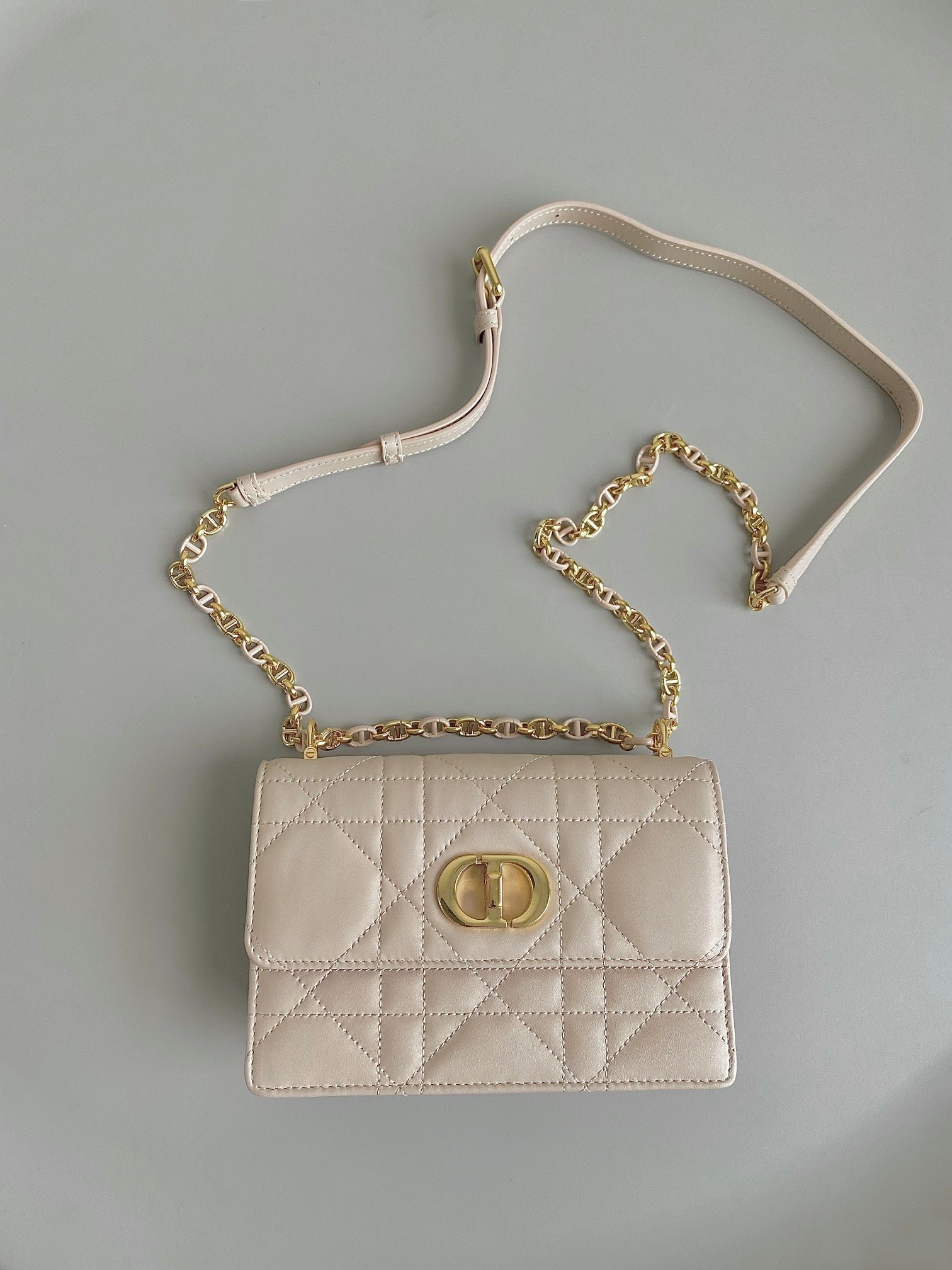 Dior Mini Chain 17 Calfskin Bag Beige - Image 2