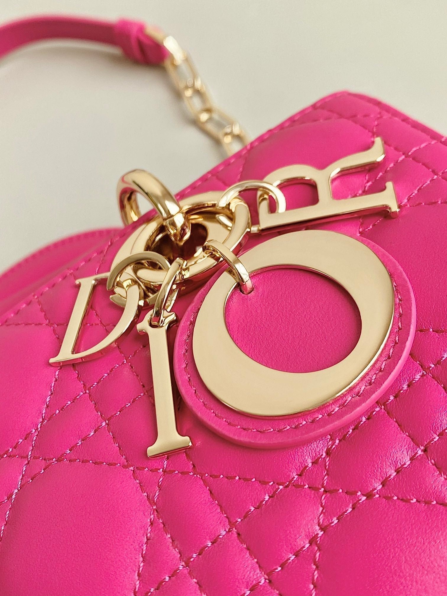 Dior D-Joy 22 Lambskin Bag Hot Pink - Image 5