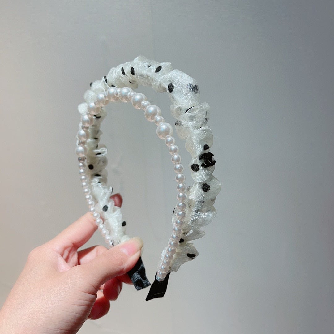 Chanel White Polka Dot Tulle Pearl Twisted Headband - Image 8
