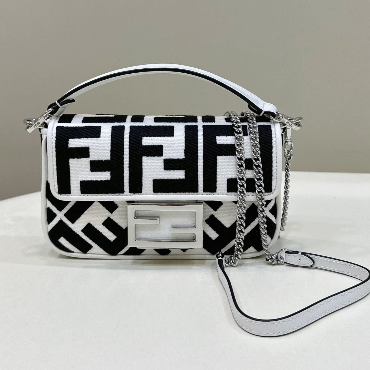Fendi Baguette 19 Black Mix White Canvas Gold