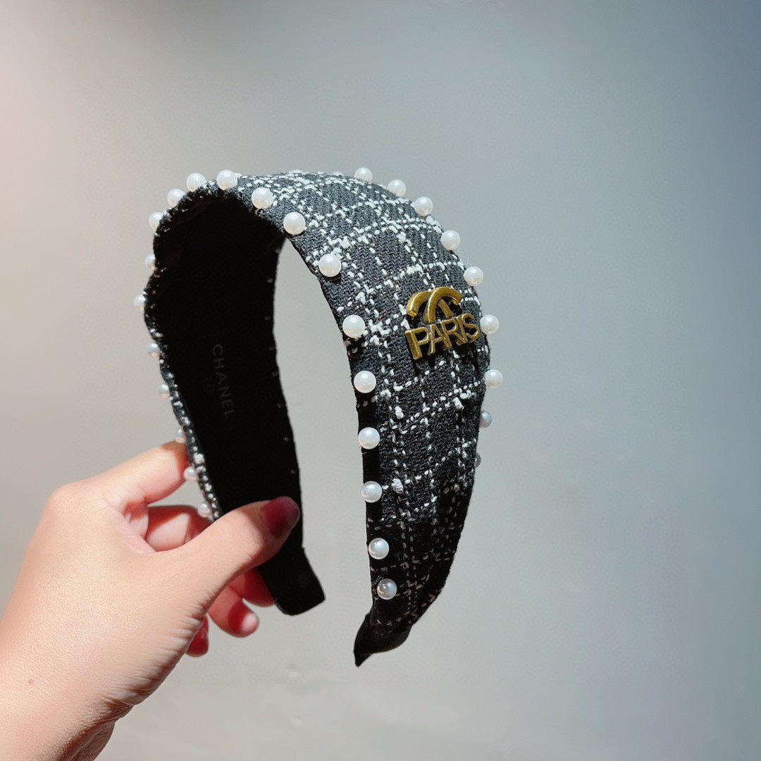 Chanel Black Tweed Pearl Gold CC Padded Headband - Image 4