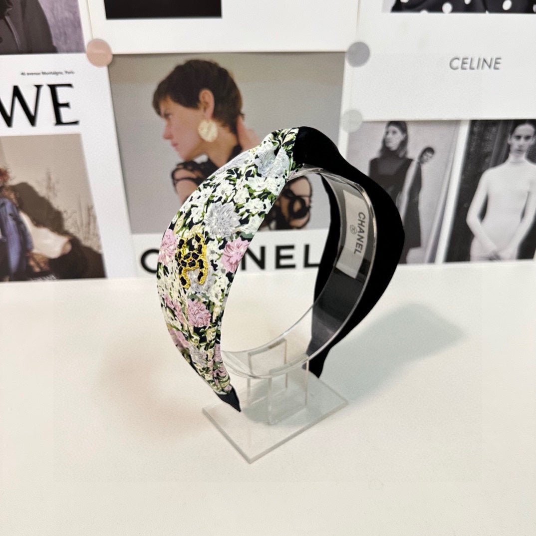 CHANEL Floral Print Fabric Headband - Image 8