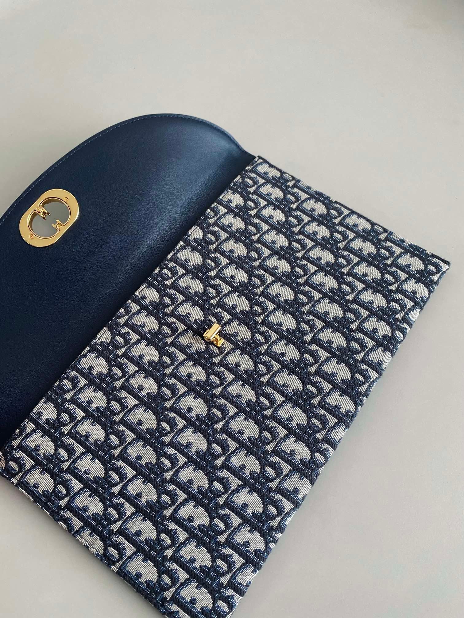 Alternative view of Dior 30 Montaigne Blue Oblique Jacquard Clutch Bag