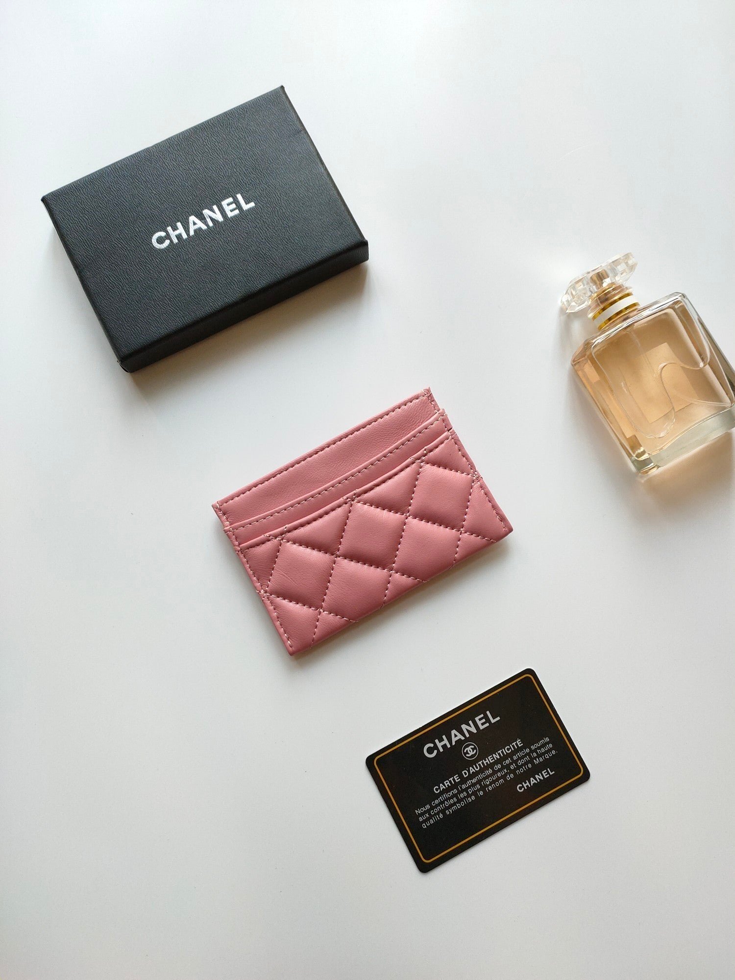 CHANEL Lambskin Blush Gold CC Card Pocket - Image 5