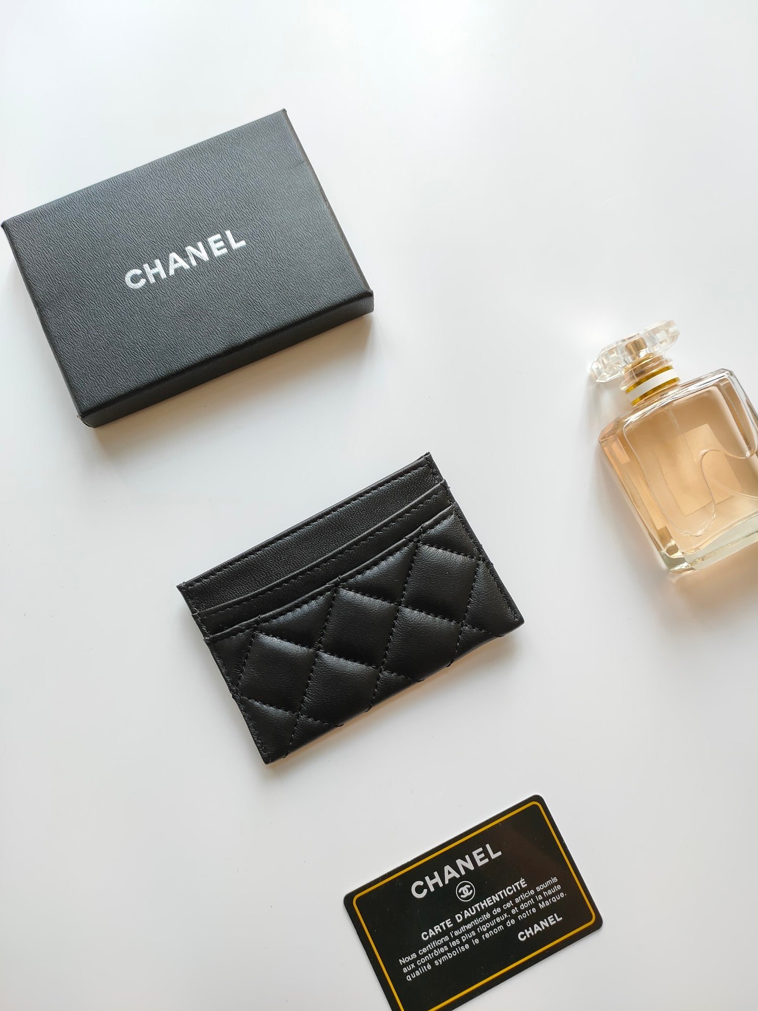 CHANEL Lambskin Classic Gold CC Card Case - Image 5