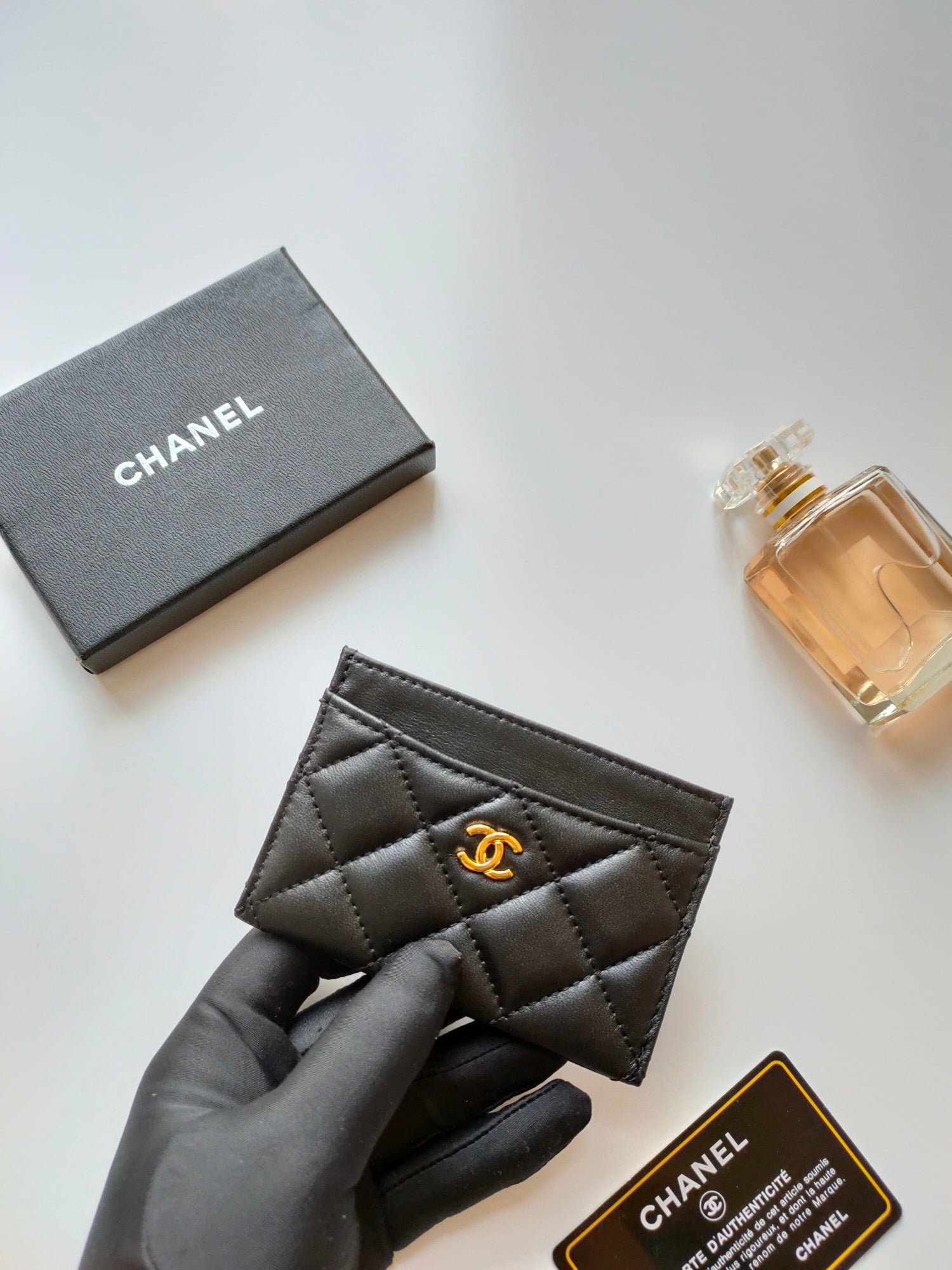 CHANEL Lambskin Classic Gold CC Card Case - Image 3