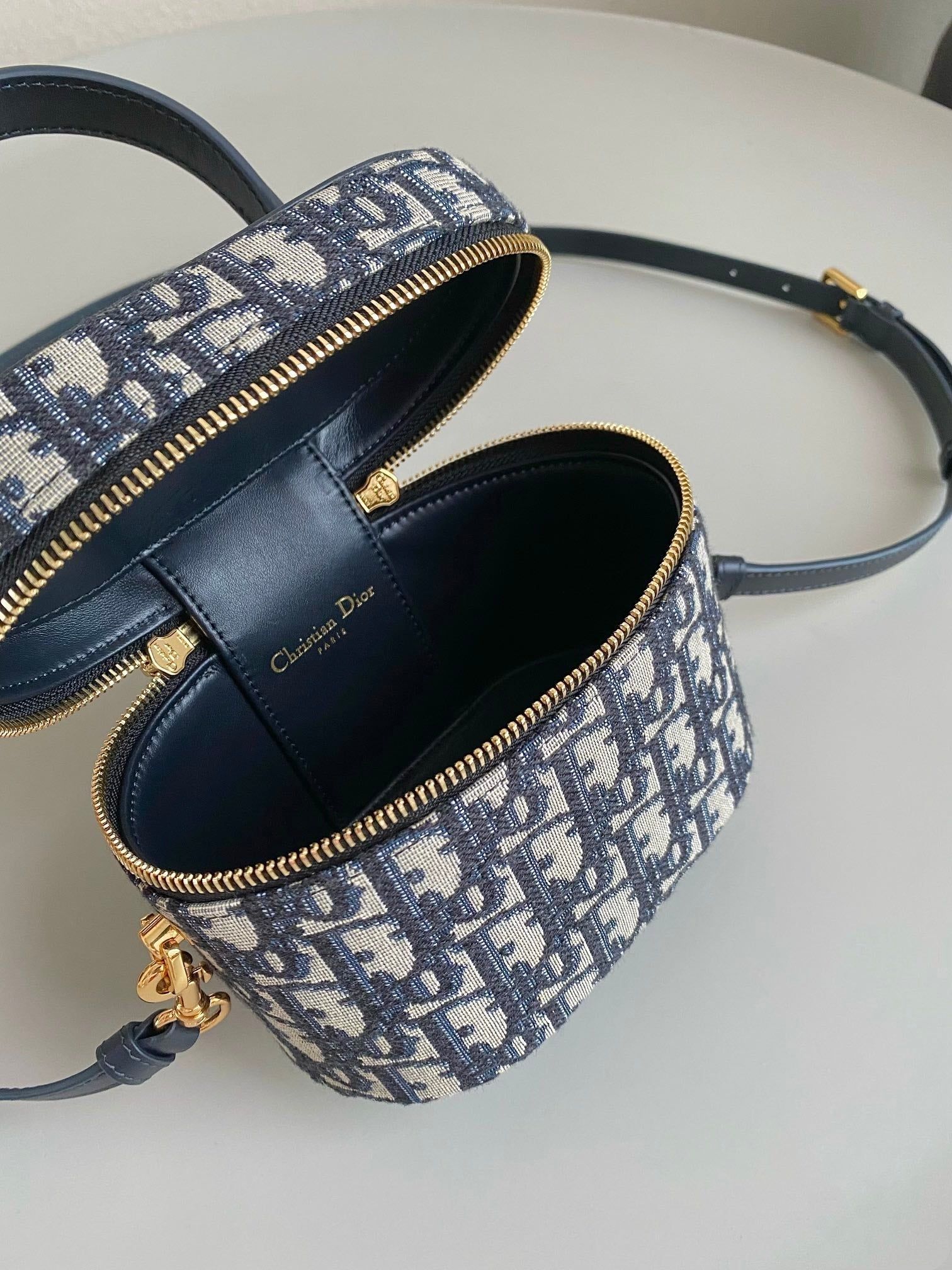 Dior Signature Vanity 16 Jacquard Bag Blue - Image 6