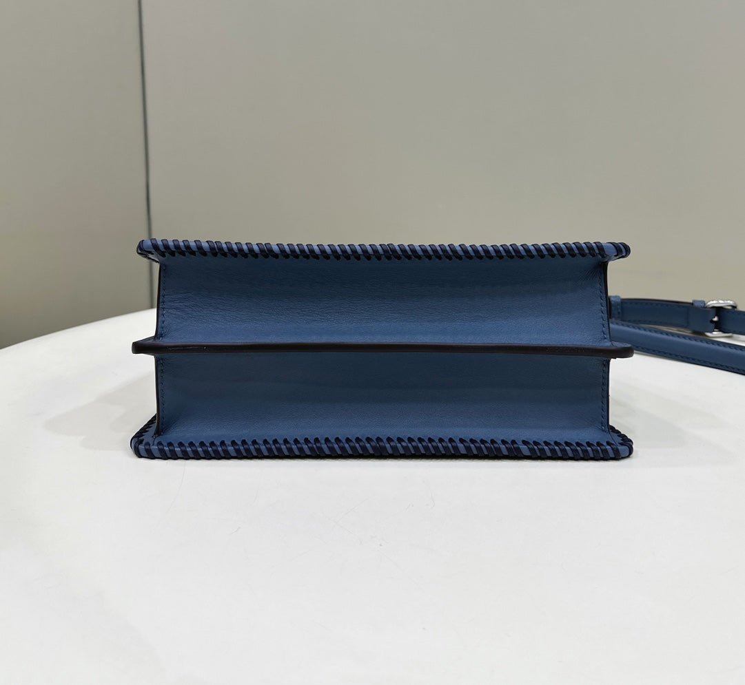 Fendi Peekaboo Iseeu 27 Blue Bayoux Interlaced Calfskin - Image 9