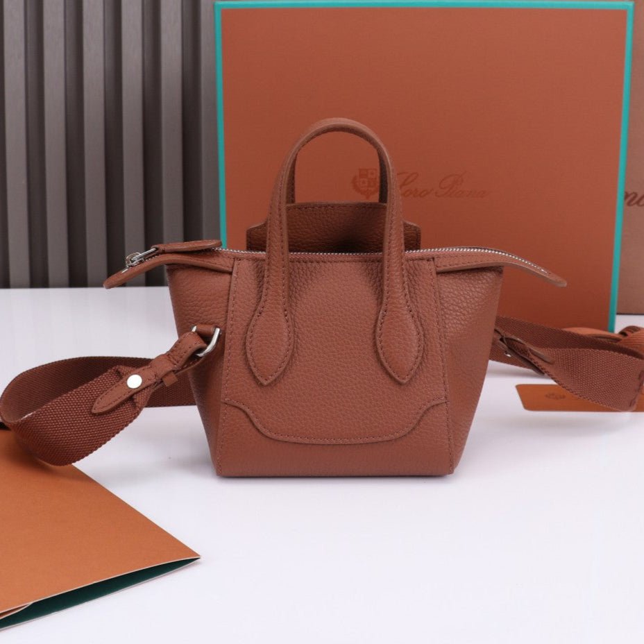 Loro Piana Nano Smile 18 Umber Brown