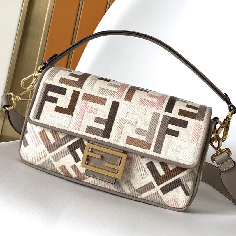 Fendi Baguette 27 Multicolour Embroidery Canvas Bag
