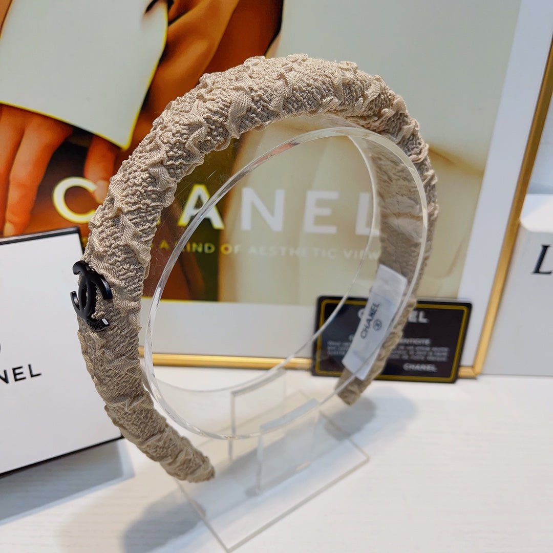 Chanel Beige Crinkle Fabric Black CC Headband - Image 3