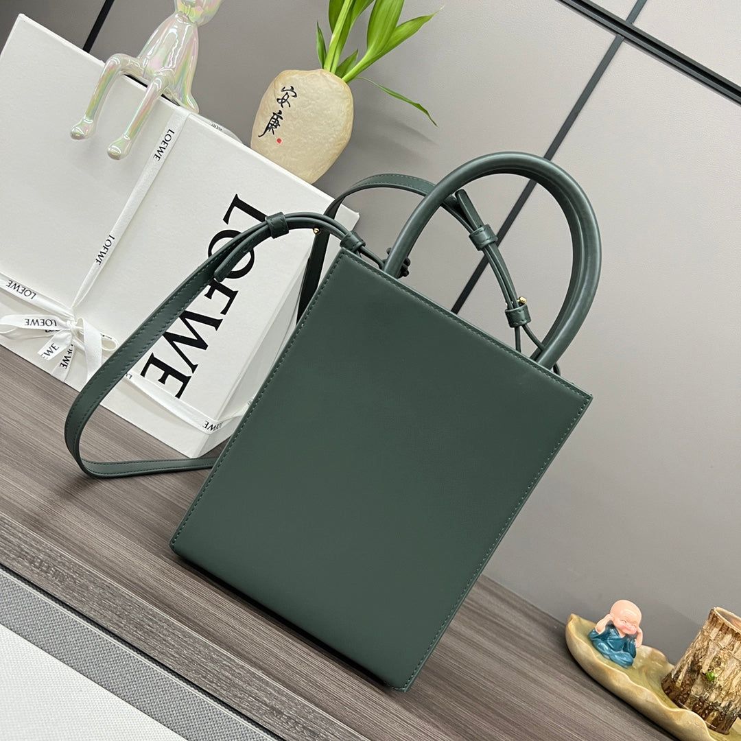 Alternative view of STANDARD A5 TOTE BAG IN GREEN FOREST CALFSKIN