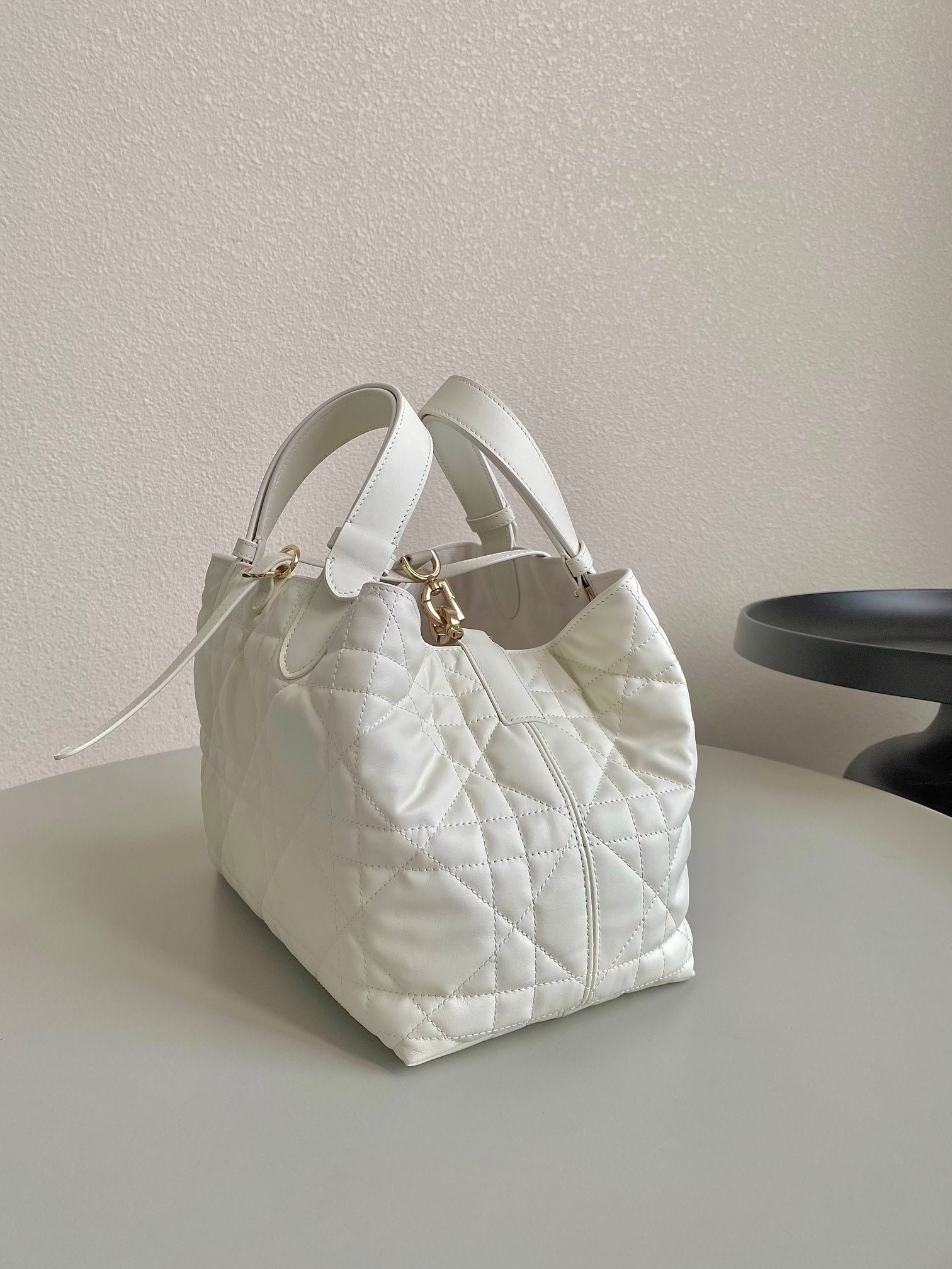Dior Toujours 28 Lambskin Bag White - Image 3