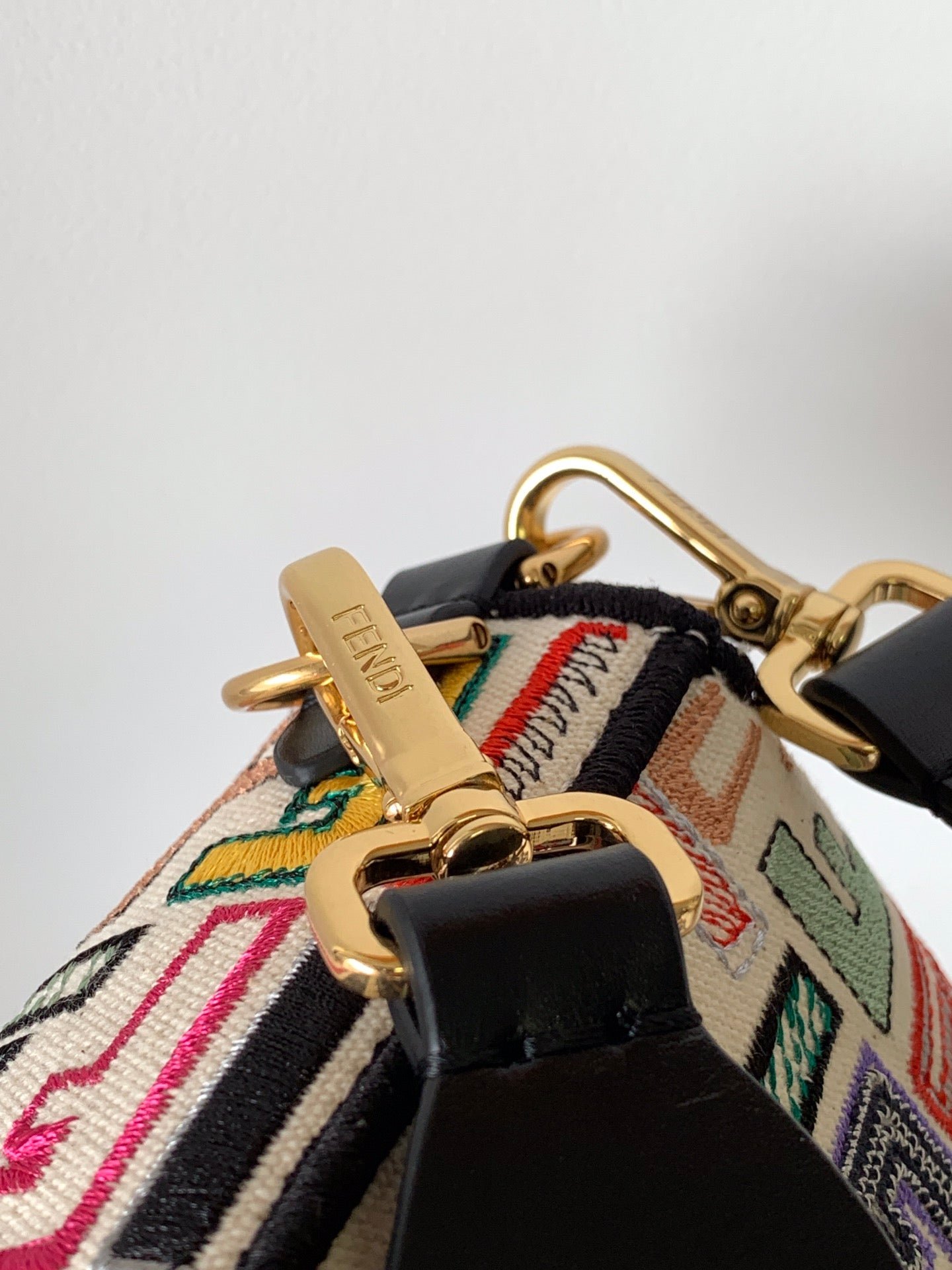 Fendi Baguette 27 Black Multicolour Embroidery - Image 5