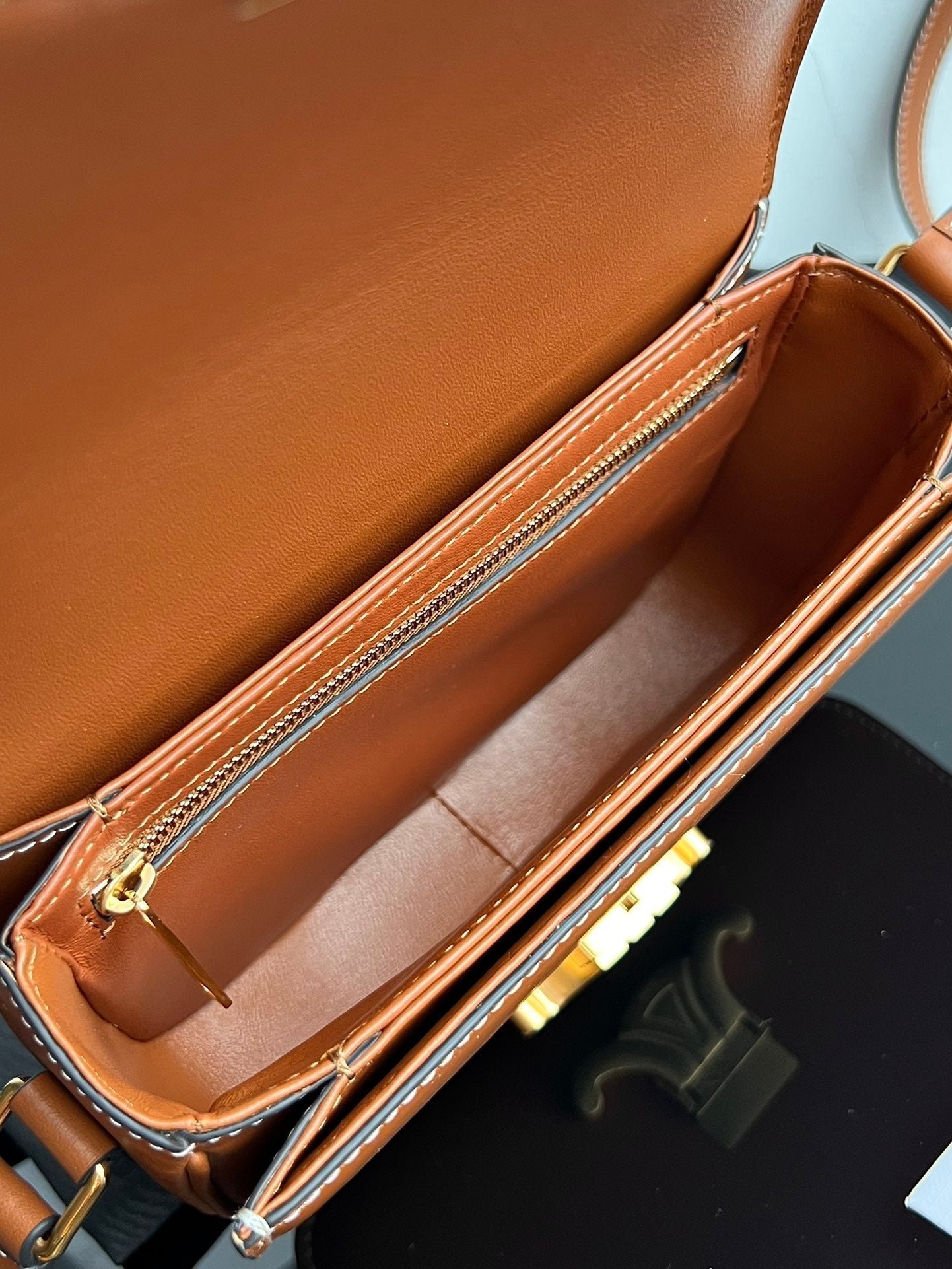 Celine Triomphe Teen 22 Calfskin Bag - Image 5