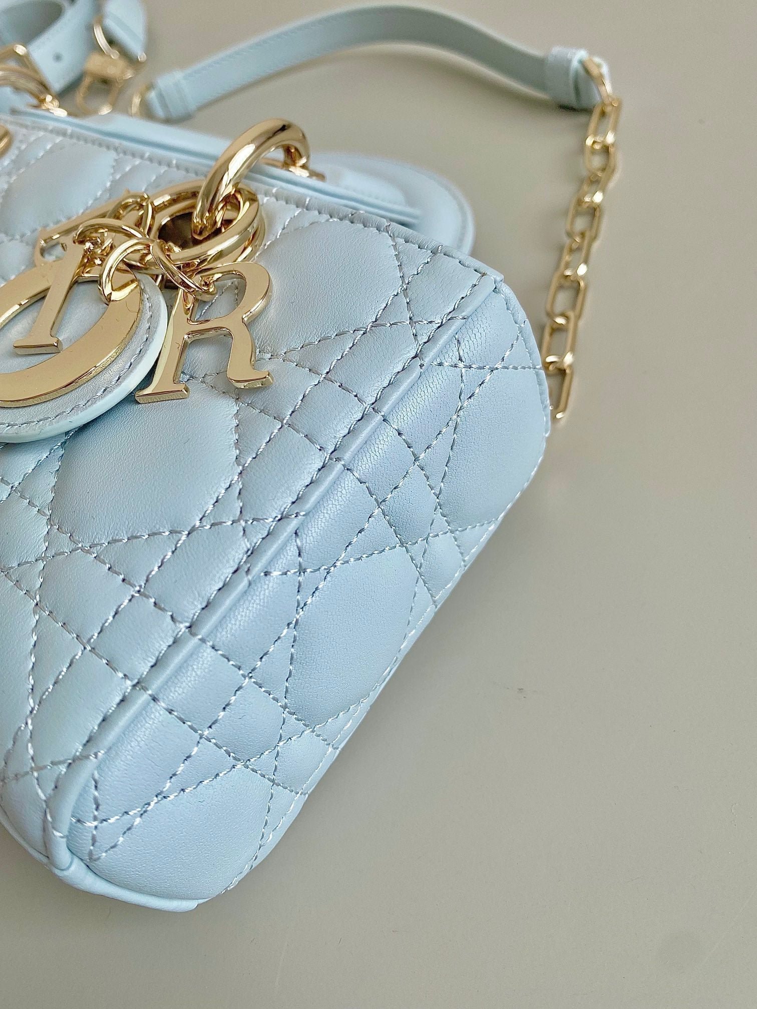 Dior D-Joy 22 Lambskin Bag Light Blue - Image 3