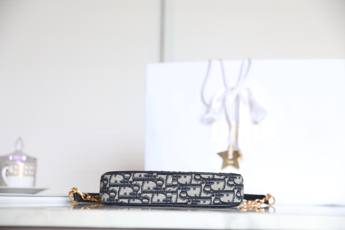 Dior Mini 21 Chain Black Oblique Jacquard Bag - Image 6