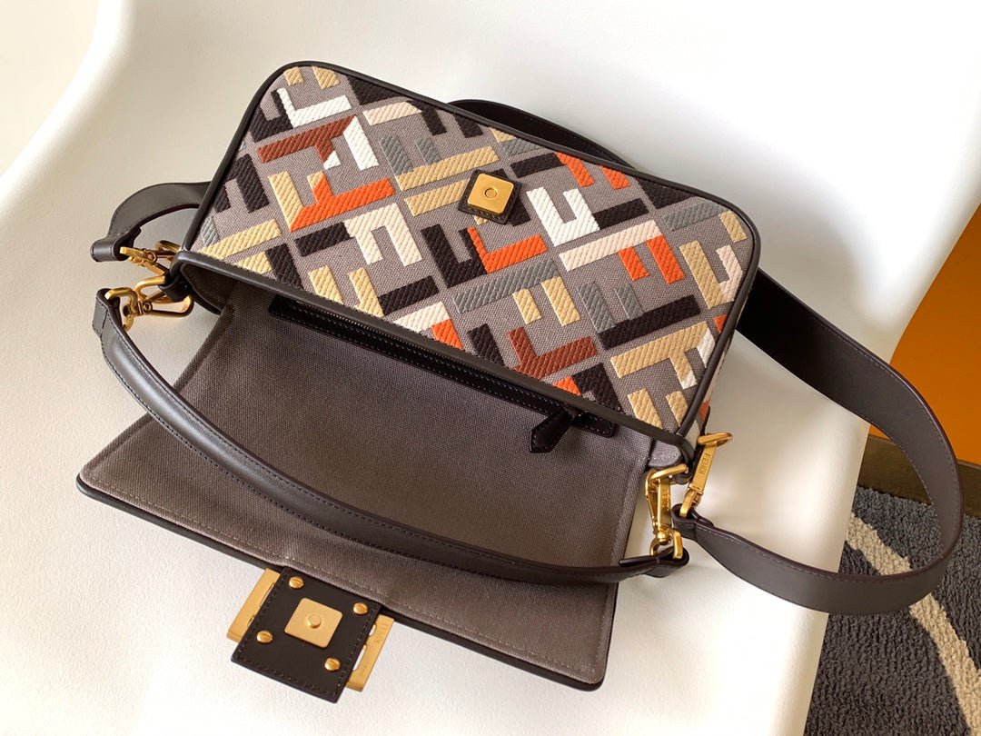 Fendi Baguette 27 Brown Multicolour Embroidery - Image 8