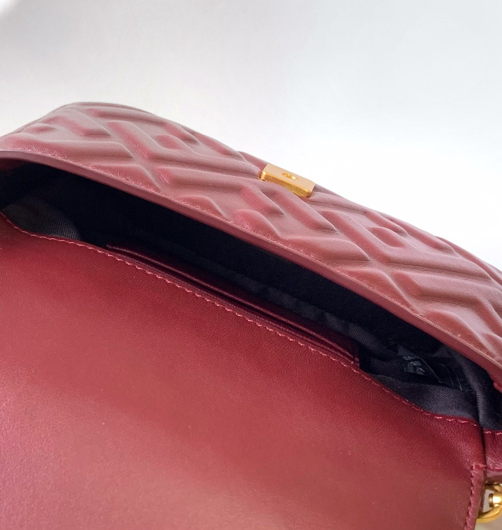 Fendi Mini Baguette 20 Burgundy Motif Calfskin Bag - Image 9