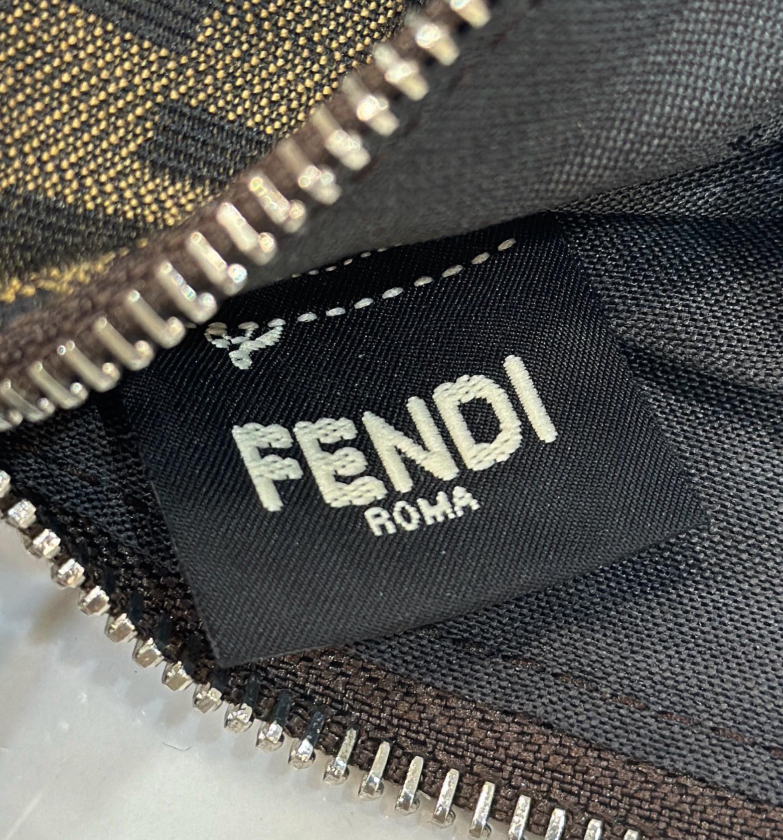 Fendi Shoulder Bag 19 Jacquard Fabric Bag - Image 5