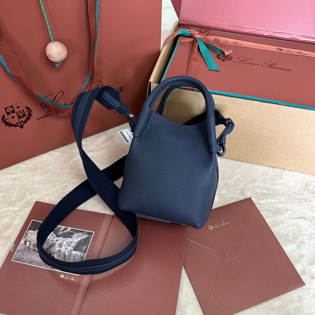 Alternative view of MICRO BALE BAG IN NAVY BLUE CALFSKIN