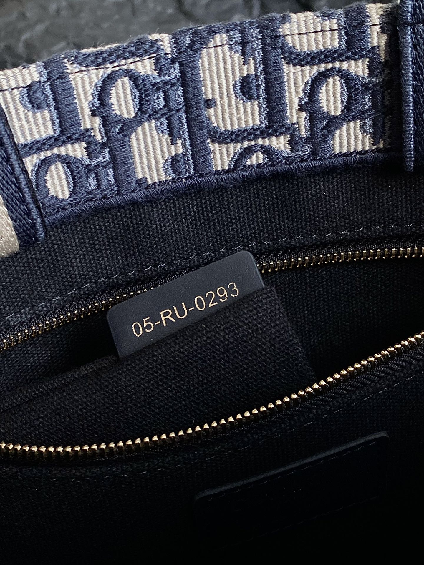 Dior Mini Book Tote 26 Blue Oblique Embroidery Bag - Image 6
