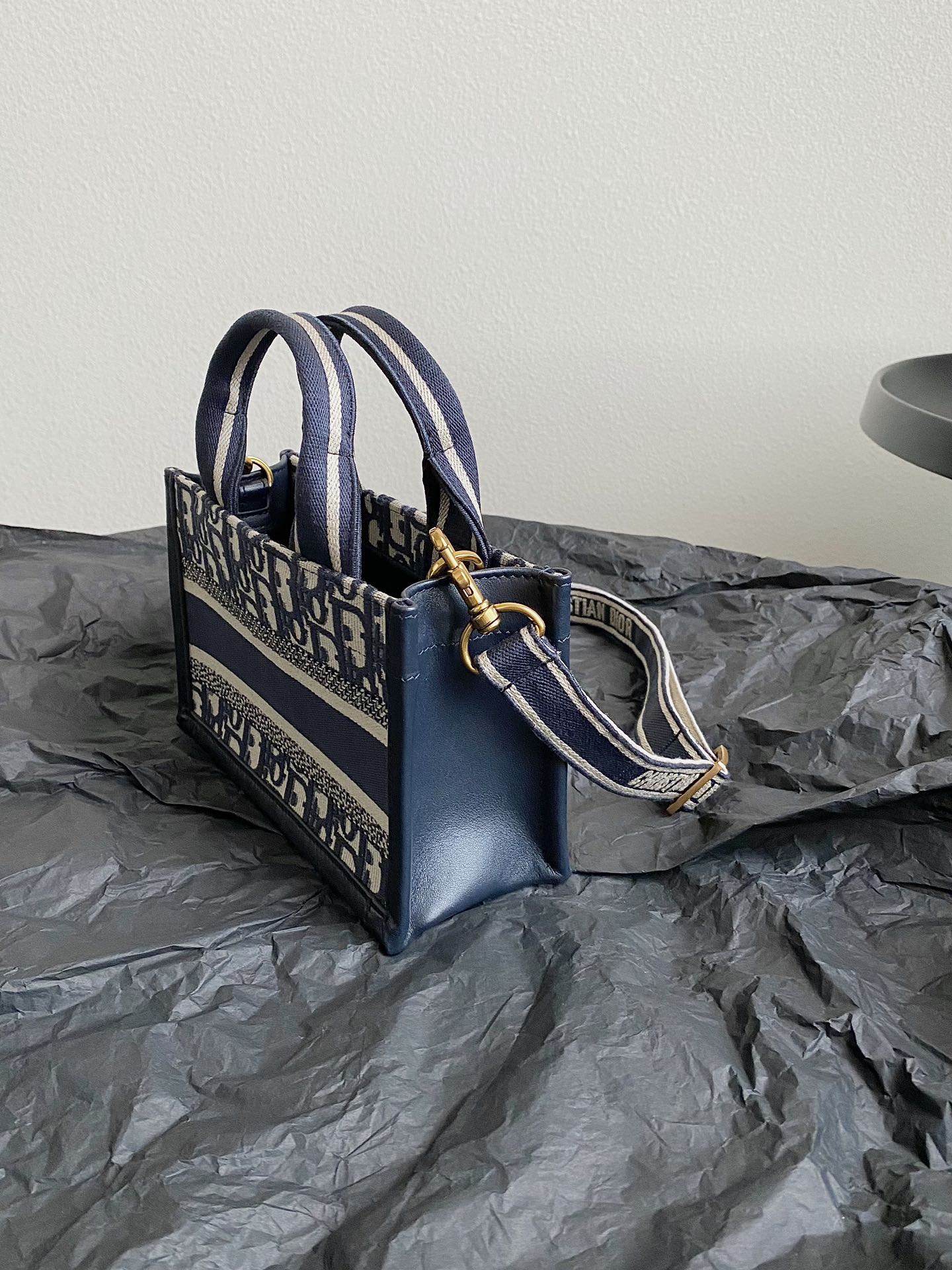 Dior Mini Book Tote 21 Blue Oblique Embroidery Bag - Image 9