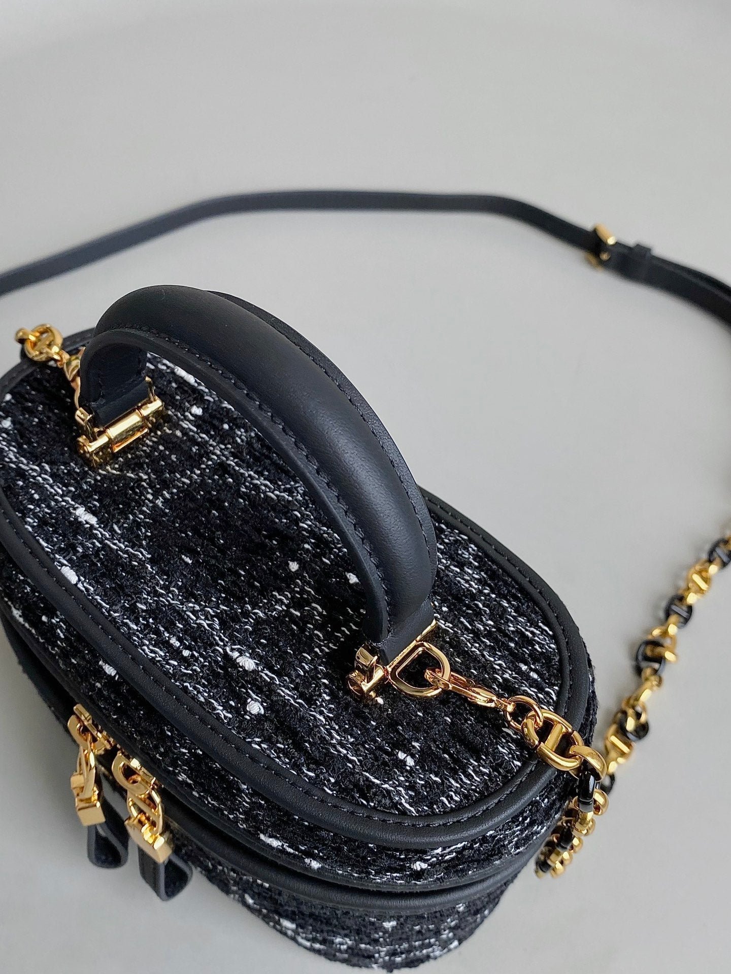 Dior Mini Caro Vanity 16 Black Tweed Makeup Bag - Image 7
