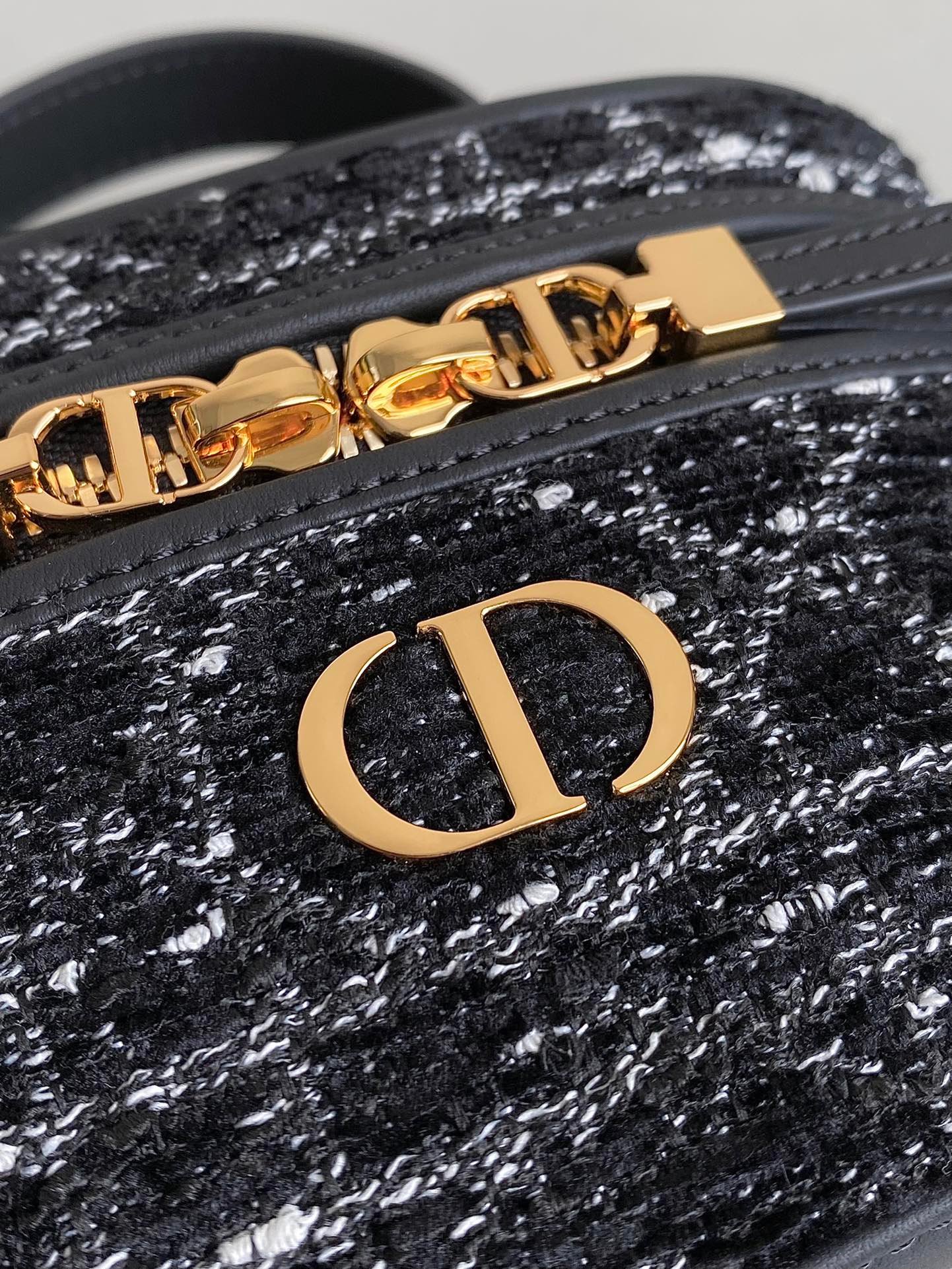 Dior Mini Caro Vanity 16 Black Tweed Makeup Bag - Image 9