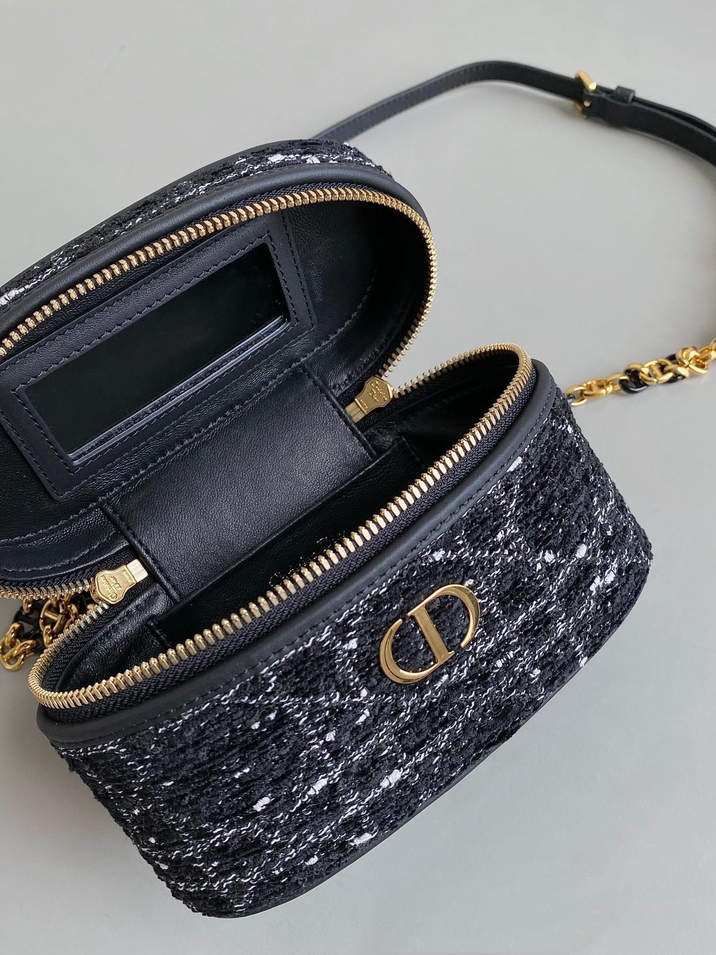 Dior Mini Caro Vanity 16 Black Tweed Makeup Bag - Image 4