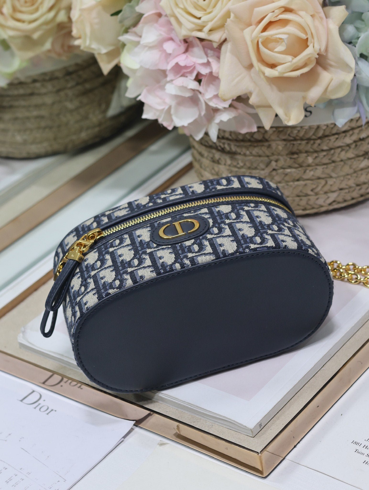 Dior Caro 16 Blue Oblique Jacquard Vanity Case - Image 6