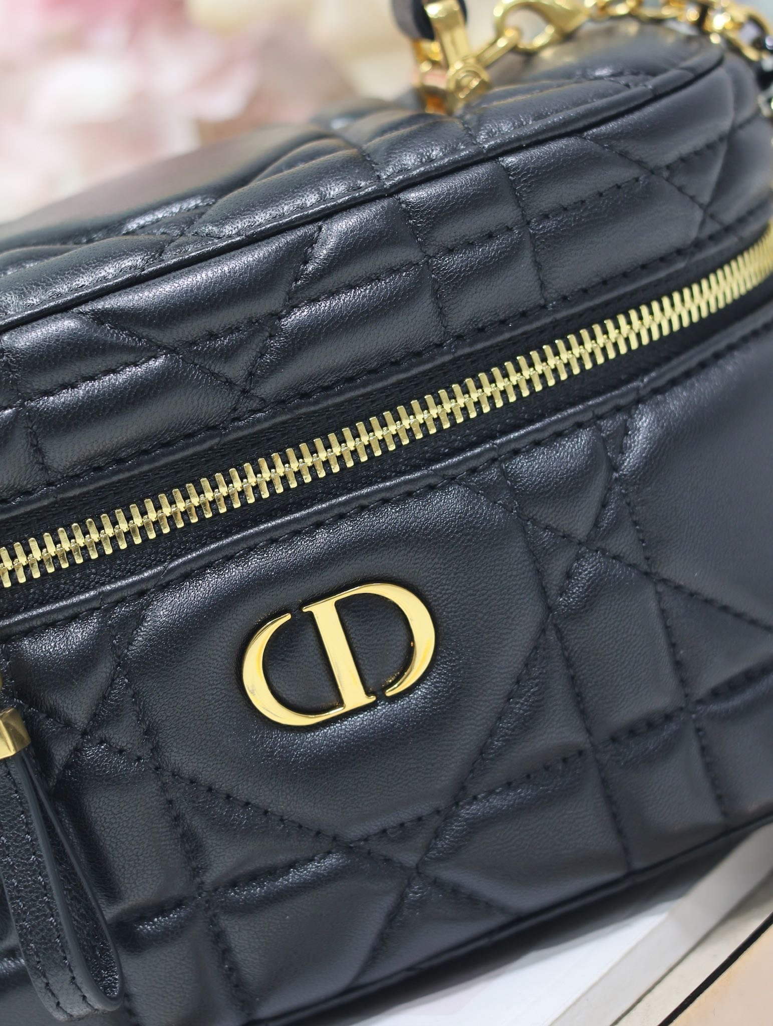 Dior Caro Black Lambskin Vanity Case Quilted - Image 9