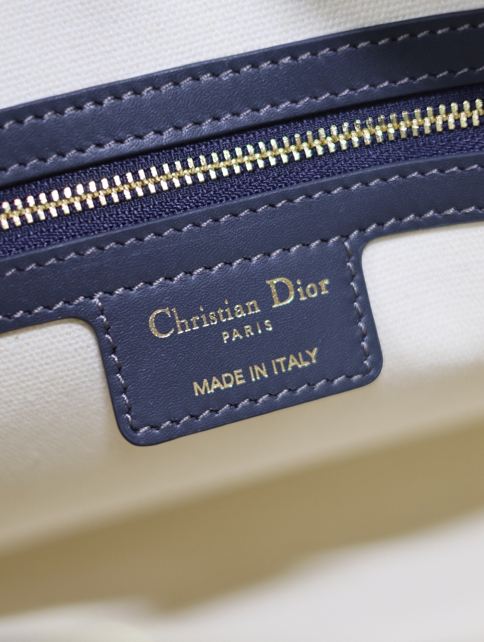 Dior D-Vibe Series Blue Oblique Jacquard Bowling Bag - Image 9