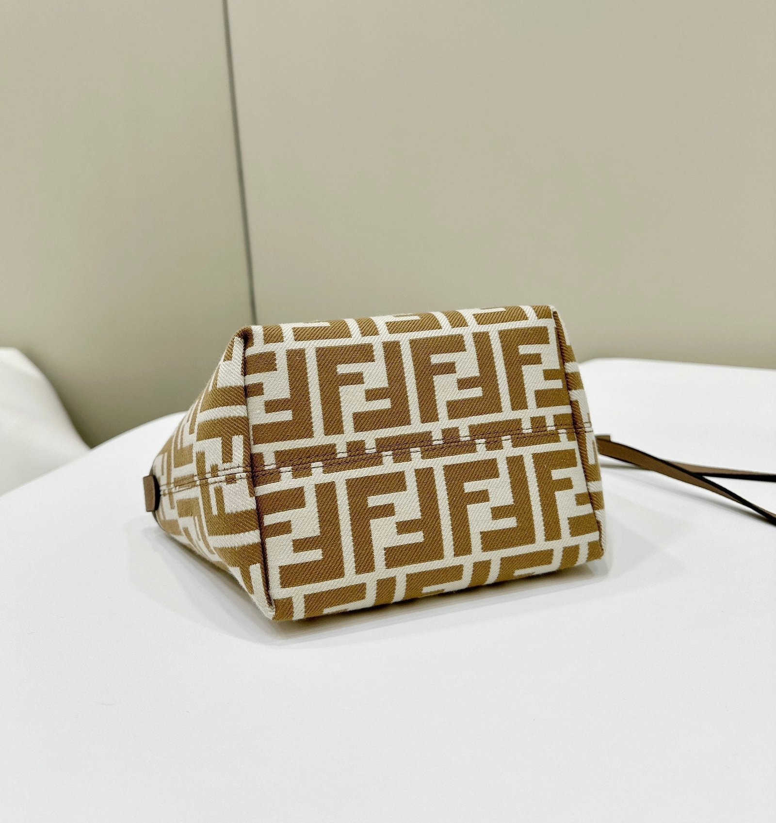 Fendi Mini Roll 15 Jacquard Fabric Bag - Image 4