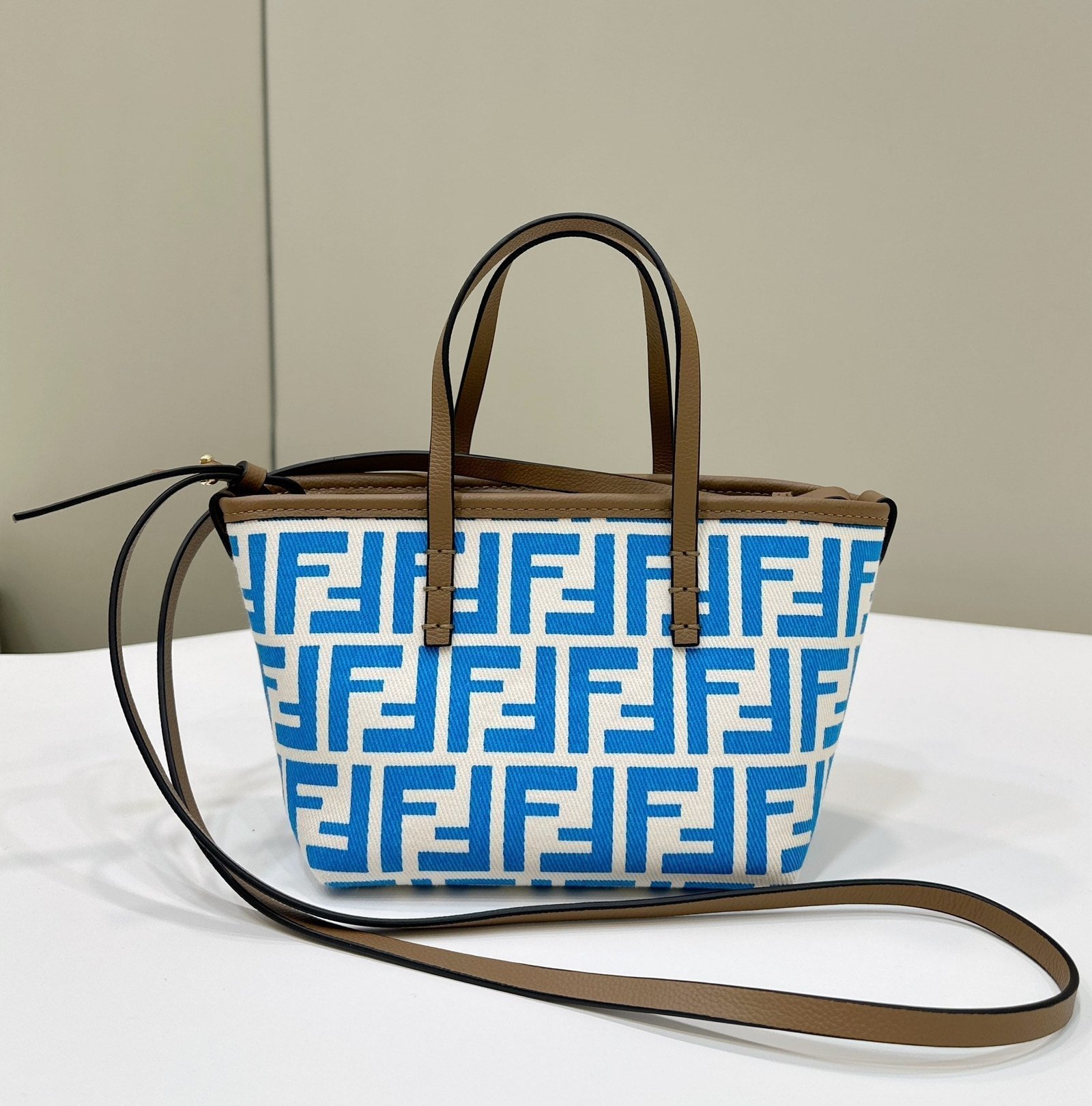 Fendi Mini Roll 15 Ocean Blue White Jacquard