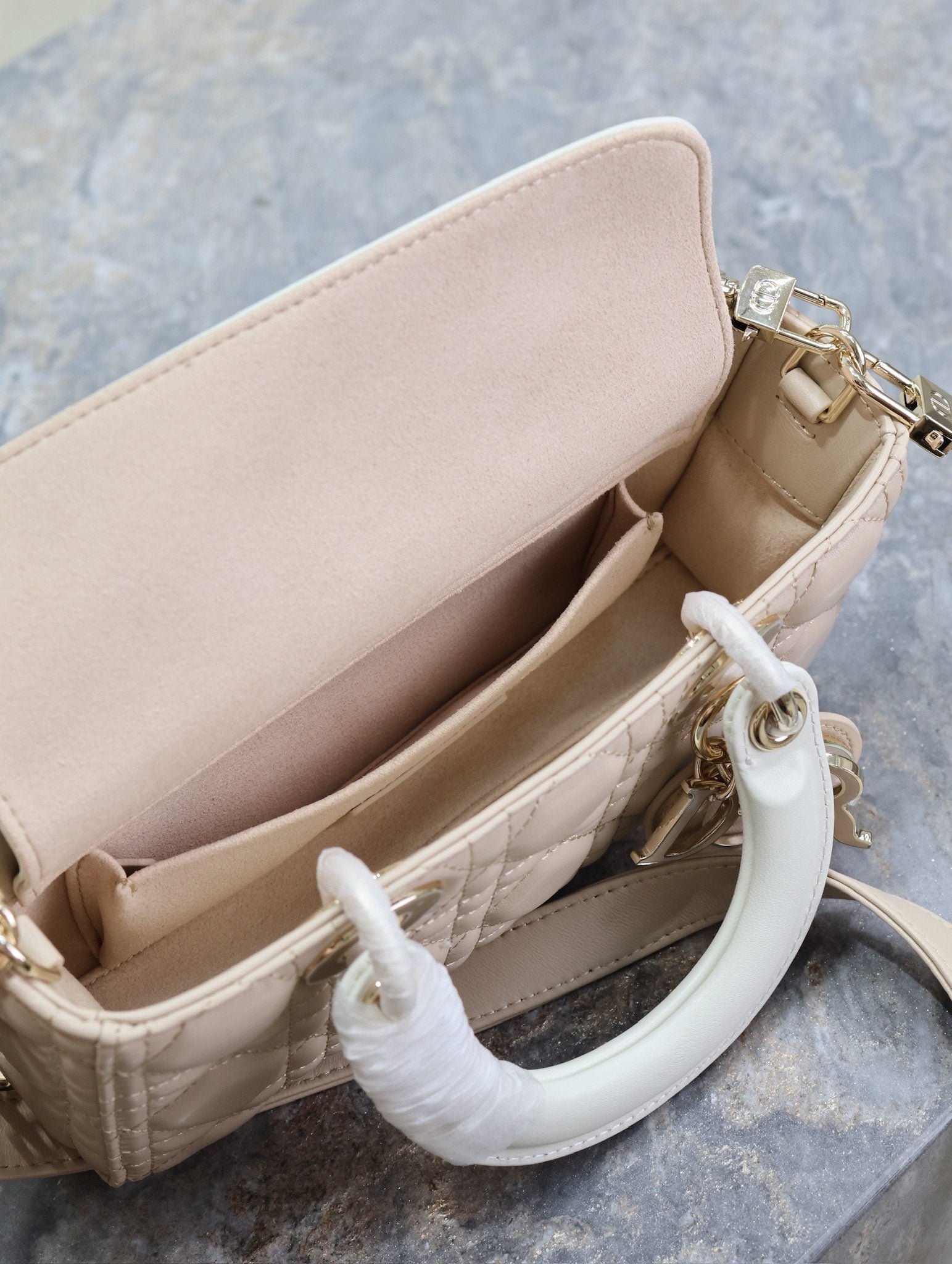 Dior Lady D-Joy 22 Beige White Lambskin - Image 7