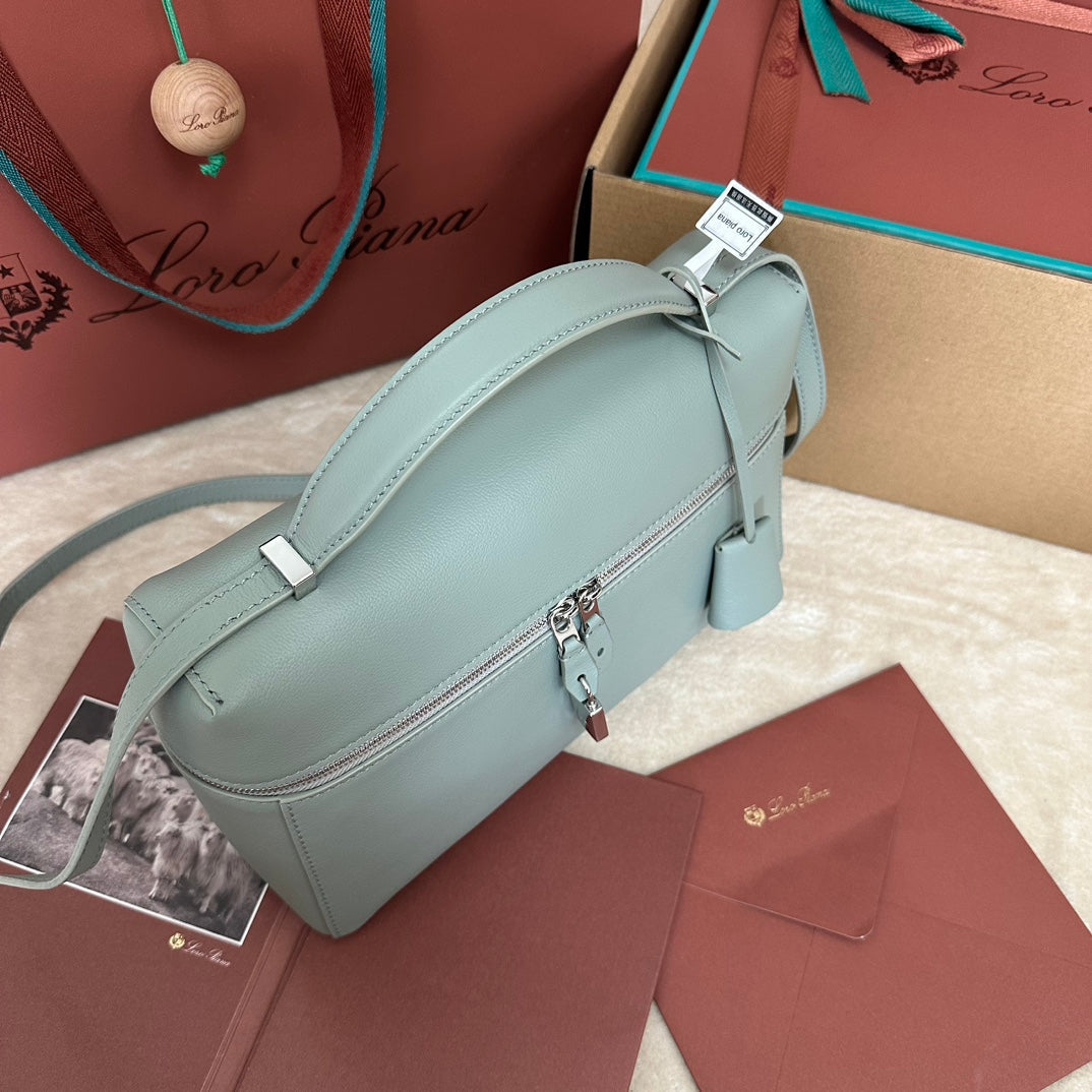 Alternative view of EXTRA BAG L27 IN POWDER BLUE SMOOTH CALFSKIN