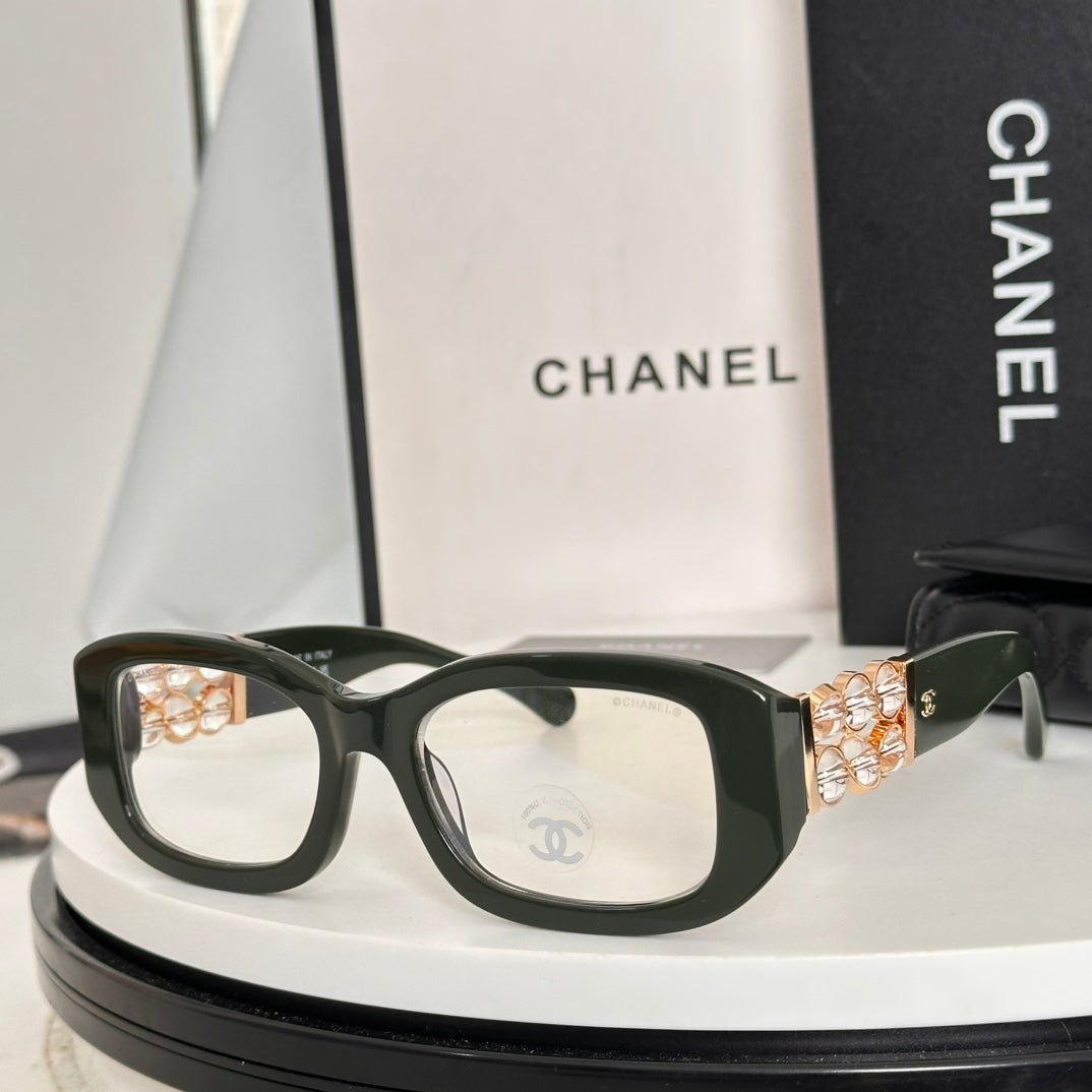 Alternative view of CHANEL SQUARE SUNGLASSES 5542 IN ACETATE