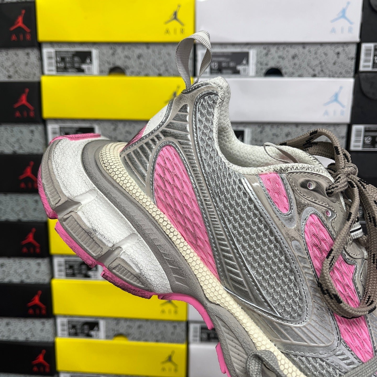 Alternative view of Balenciaga 3XL Dirty Grey Pink