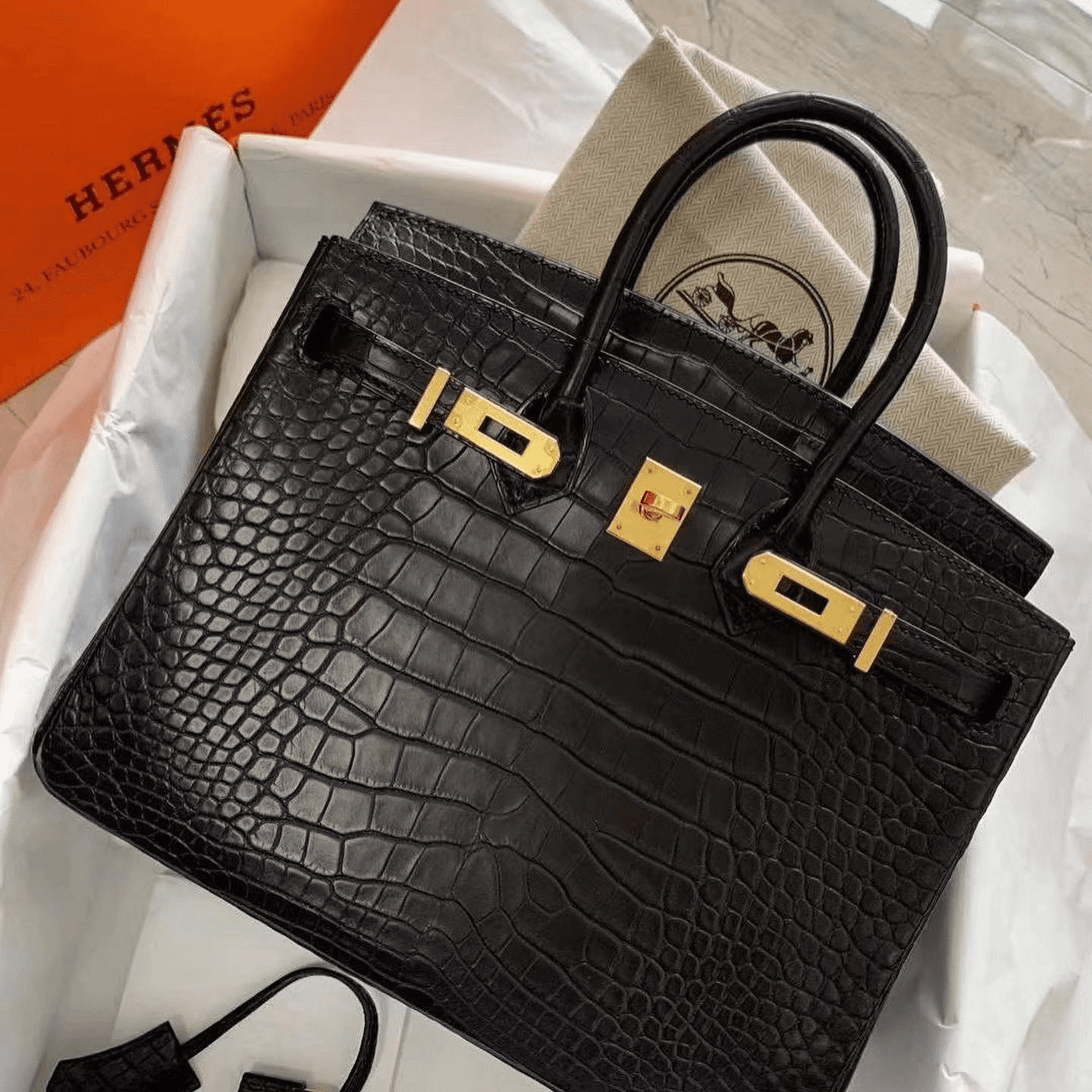 Alternative view of Hermès Birkin 30 Black Leather