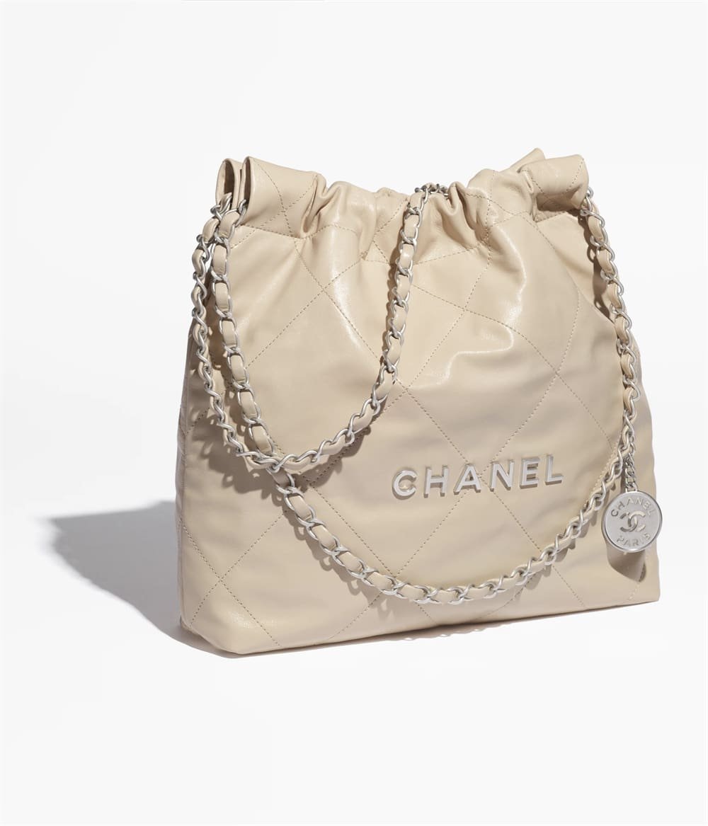 Chanel 22 Small Shiny Calfskin Bag - Image 4