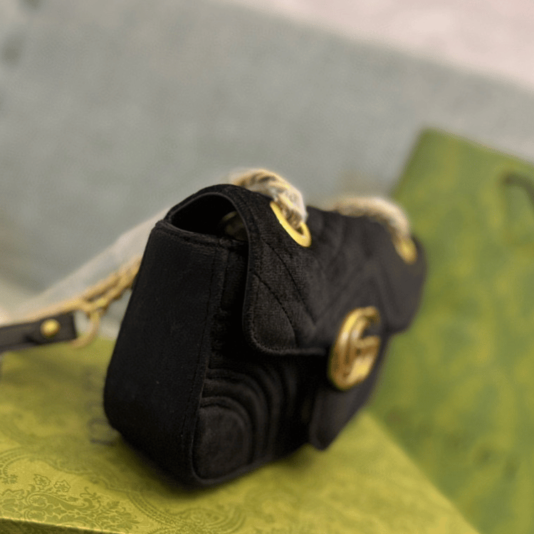 Gucci GG Marmont Black Velvet Shoulder Bag - Image 4
