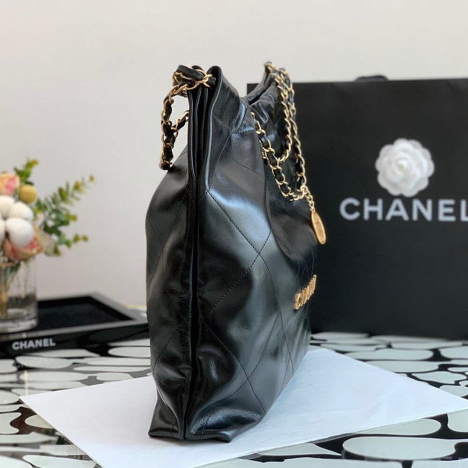 Chanel 22 Small Calfskin Handbag (Black) - Image 8