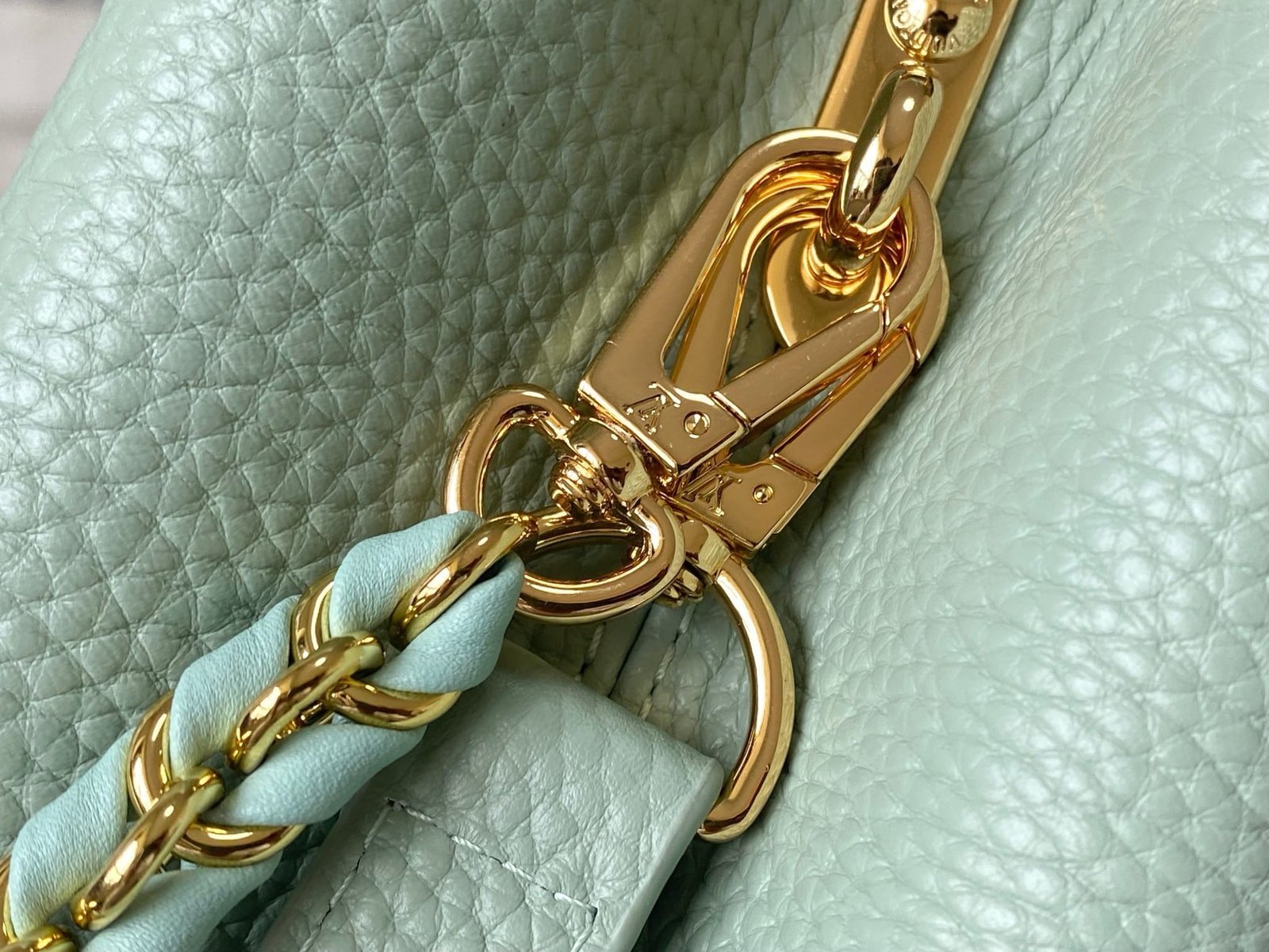 Louis Vuitton Capucines BB Taurillon - Image 4