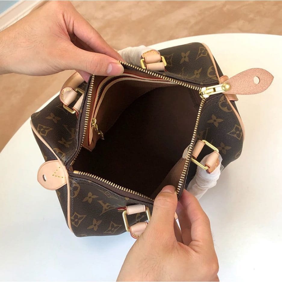Louis Vuitton Speedy 25 Black Leopard - Image 9
