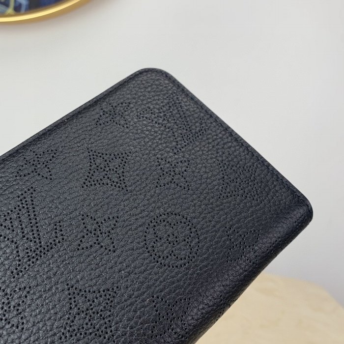 LOUIS VUITTON ZIPPY WALLET BLACK M61867 - Image 8