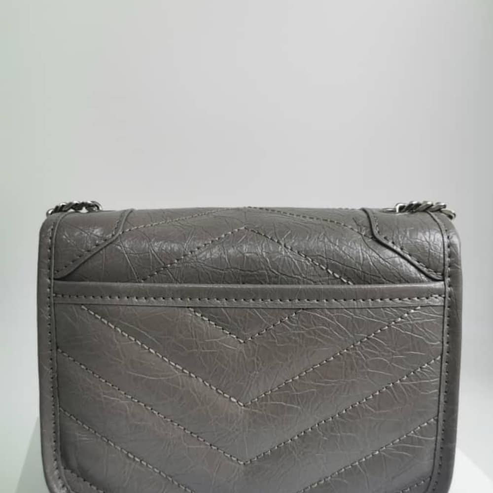 YSL Niki Vintage Chain Beige Wallet - Image 4